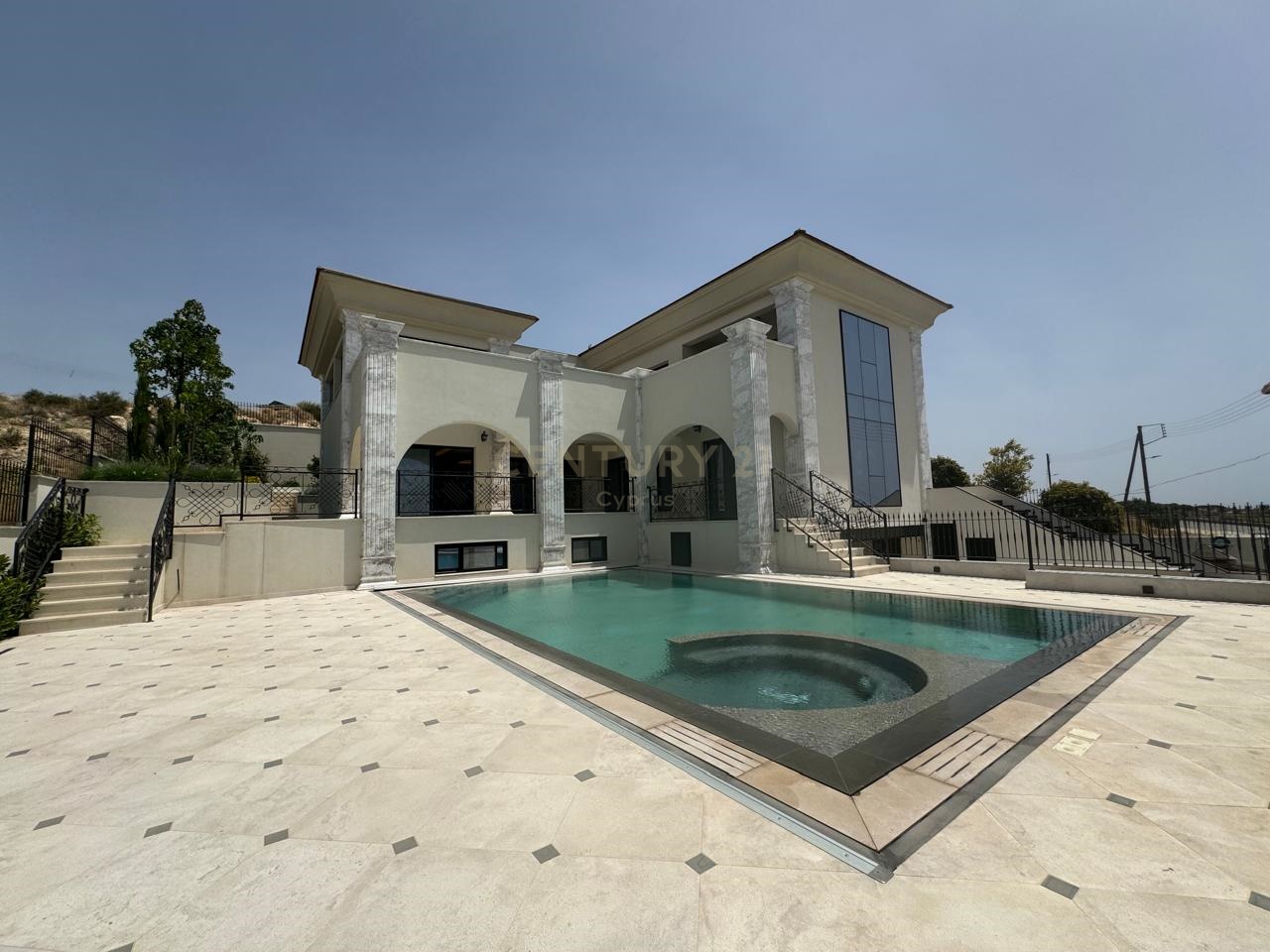 5 bedrooms Villa in Mesa Geitonia, Limassol, Cyprus No. 55784
