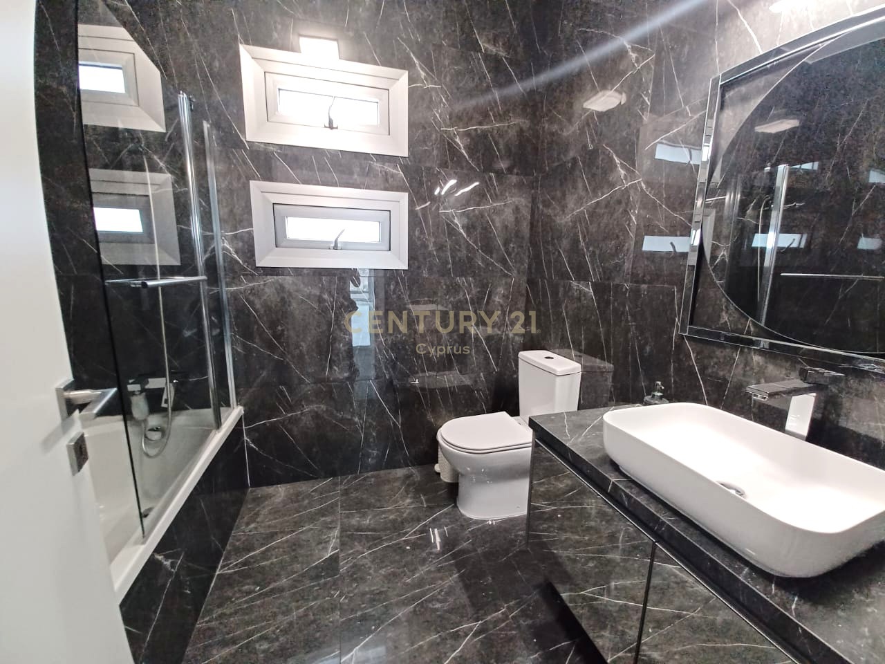 3 chambres Villa à Limassol, Chypre No. 55933