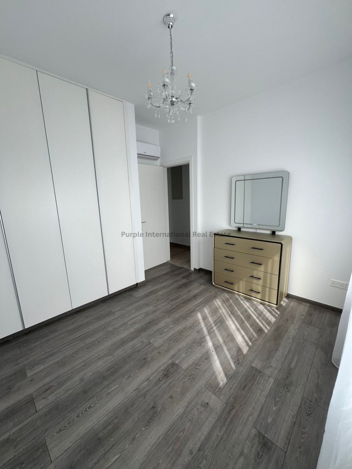 3 bedrooms Apartment in Germasogeia, Limassol, Cyprus No. 58278