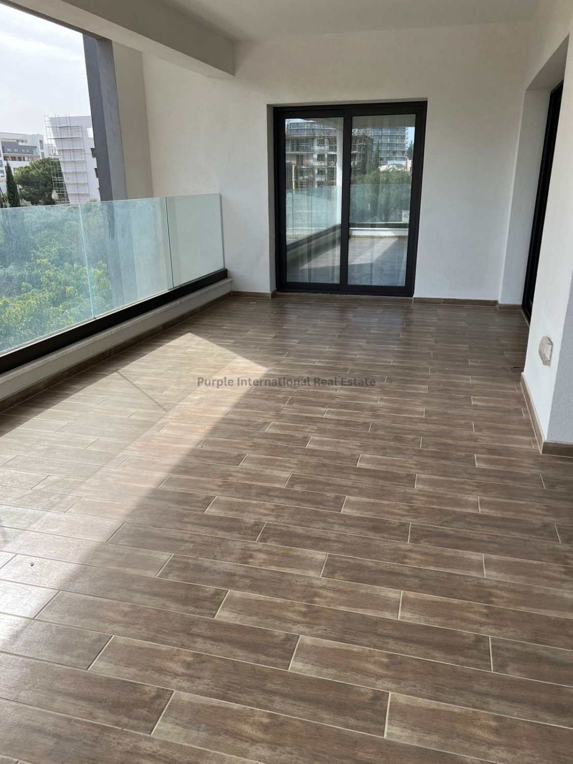 3 bedrooms Apartment in Germasogeia, Limassol, Cyprus No. 58278