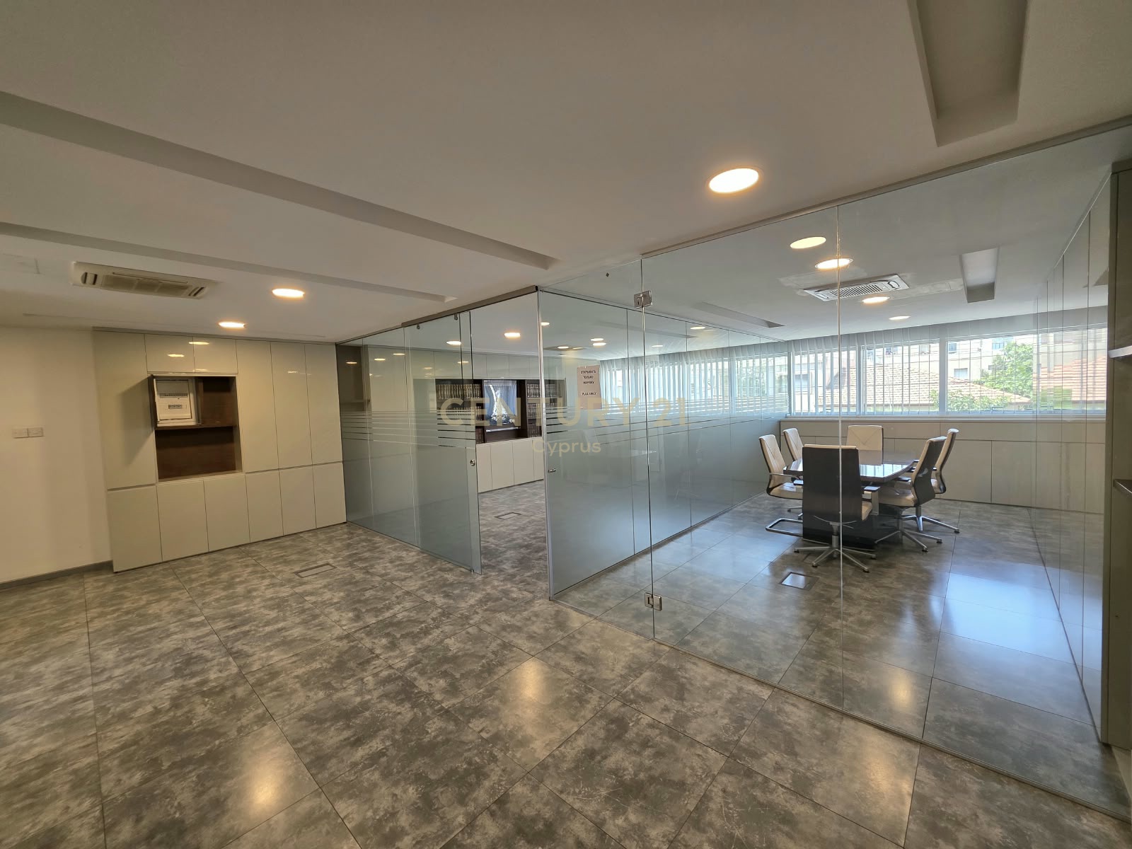 100m2 Bureau à Limassol, Chypre No. 58579