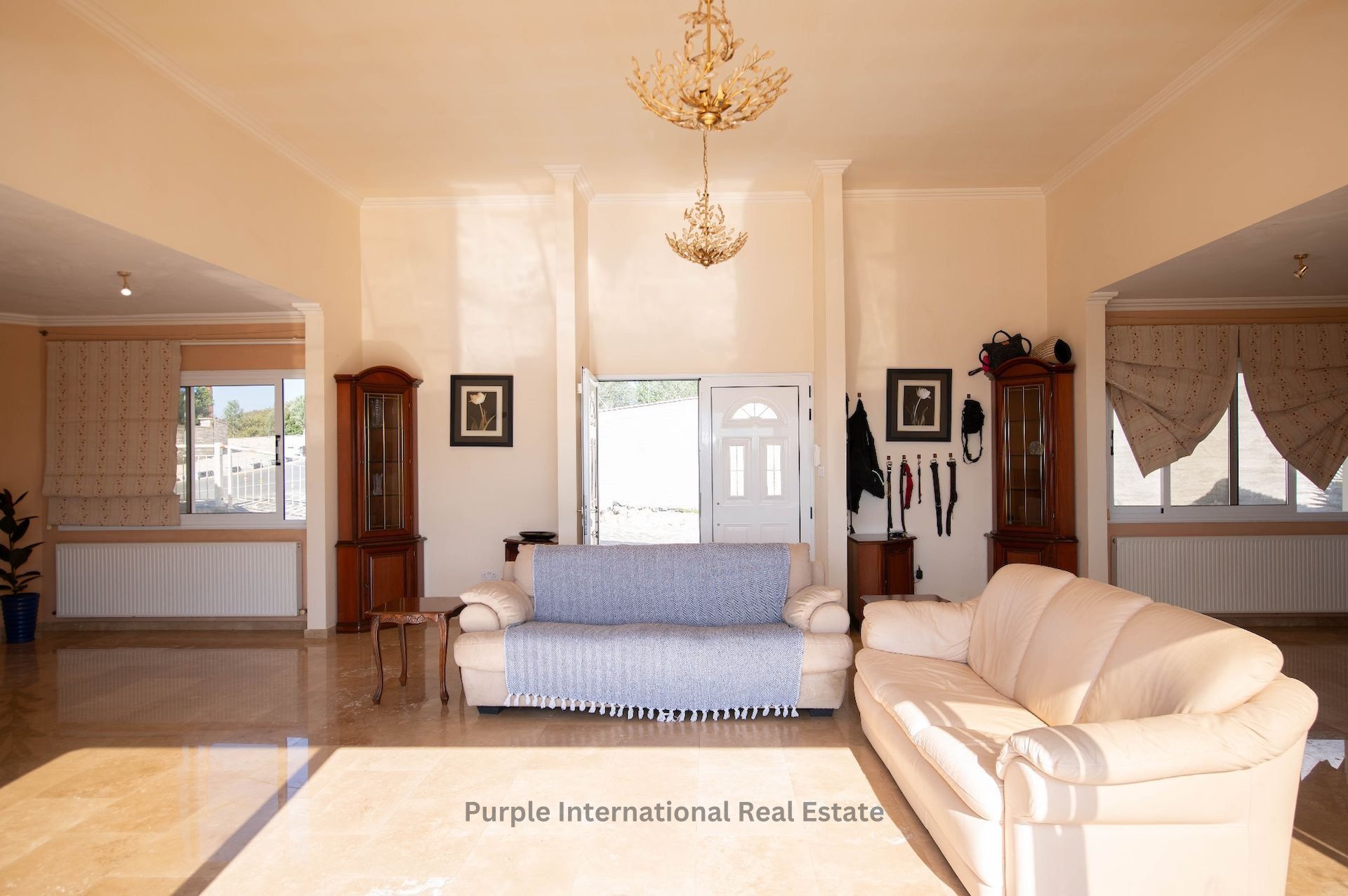 4 bedrooms Bungalow in Sea Caves, Pegeia, Paphos, Cyprus No. 35745