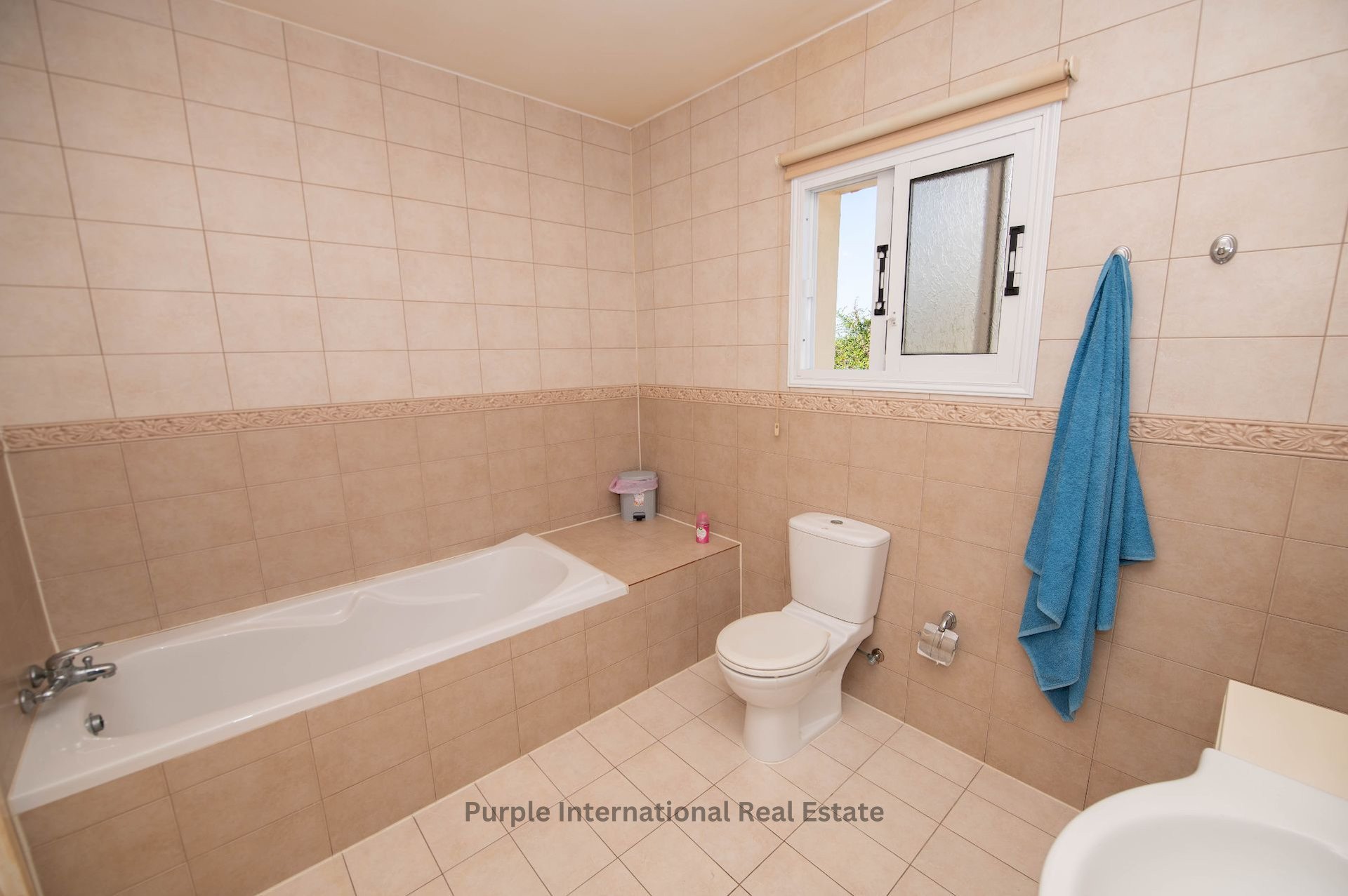 4 bedrooms Bungalow in Sea Caves, Pegeia, Paphos, Cyprus No. 35745