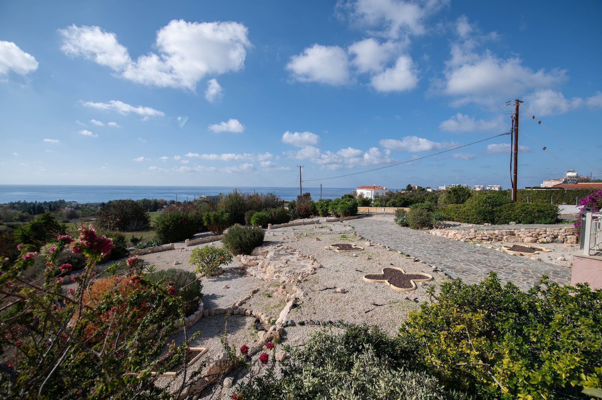 4 bedrooms Bungalow in Sea Caves, Pegeia, Paphos, Cyprus No. 35745