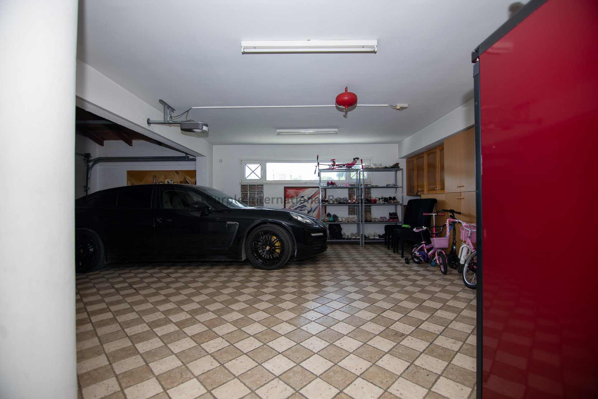 5 bedrooms Villa in Deryneia, Ammochostos, Cyprus No. 39293