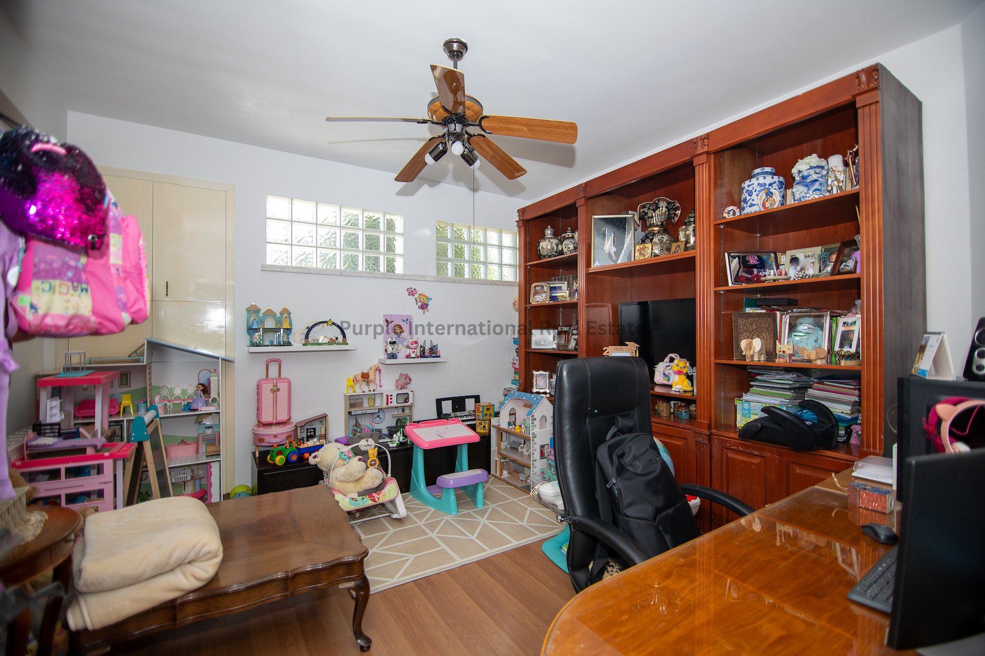 5 bedrooms Villa in Deryneia, Ammochostos, Cyprus No. 39293