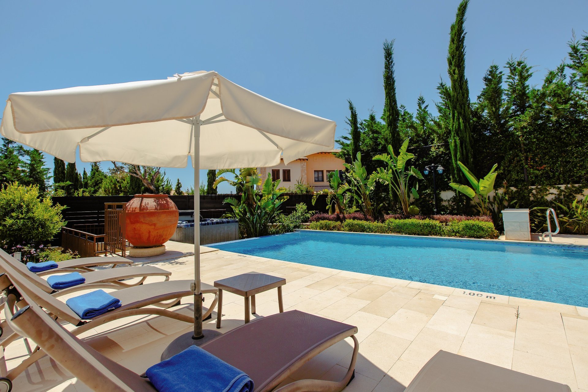Вилла с 3 спальнями в Aphrodite Hills, Куклия, Пафос, Кипр № 7495