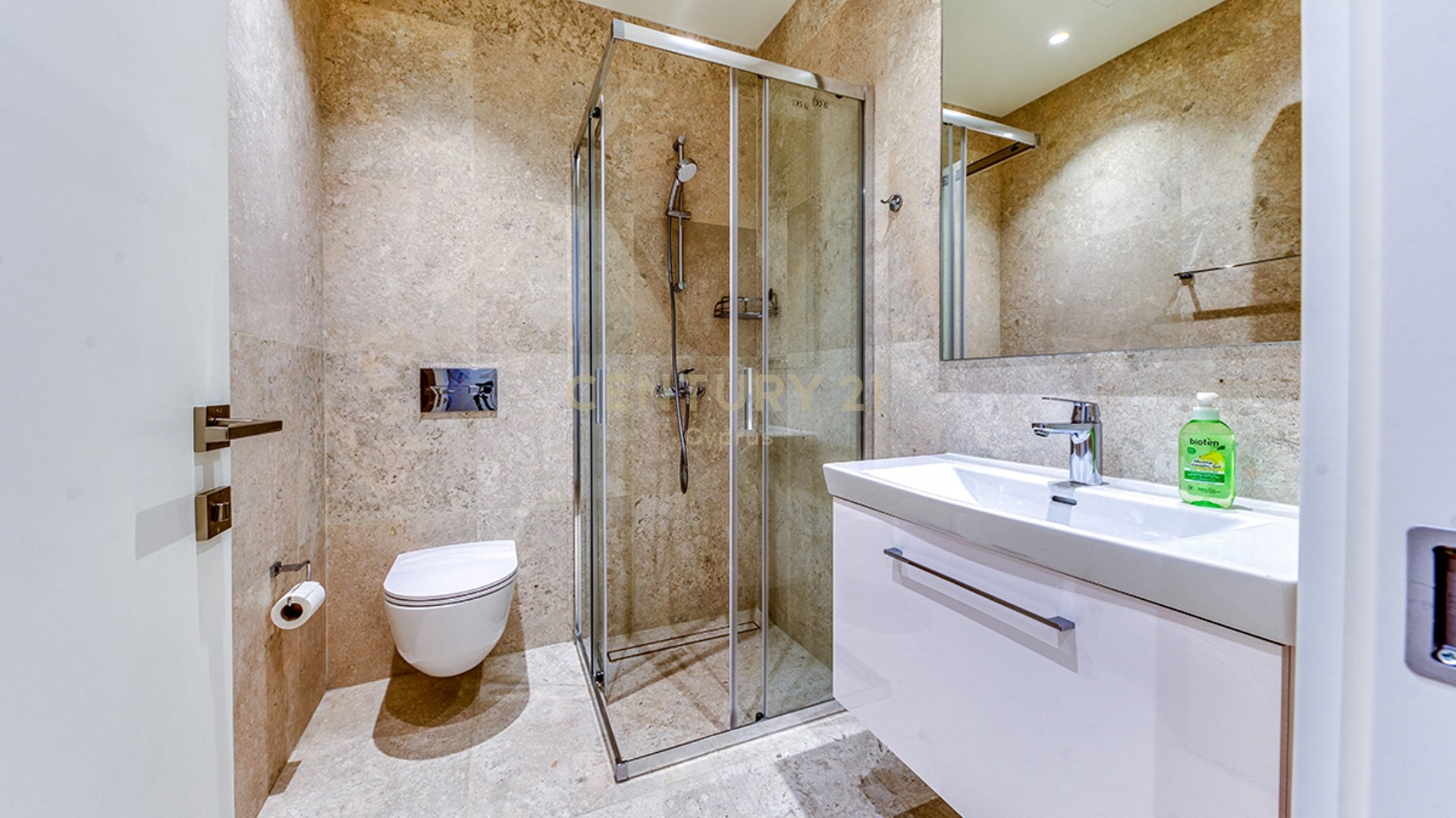 3 dormitorios Apartamento en Germasogeia, Limassol, Chipre No. 54185