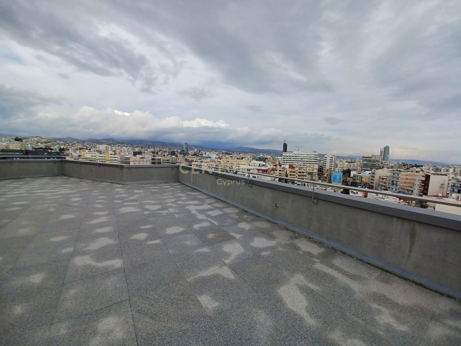 373m2 Oficina en Limassol, Chipre No. 54179