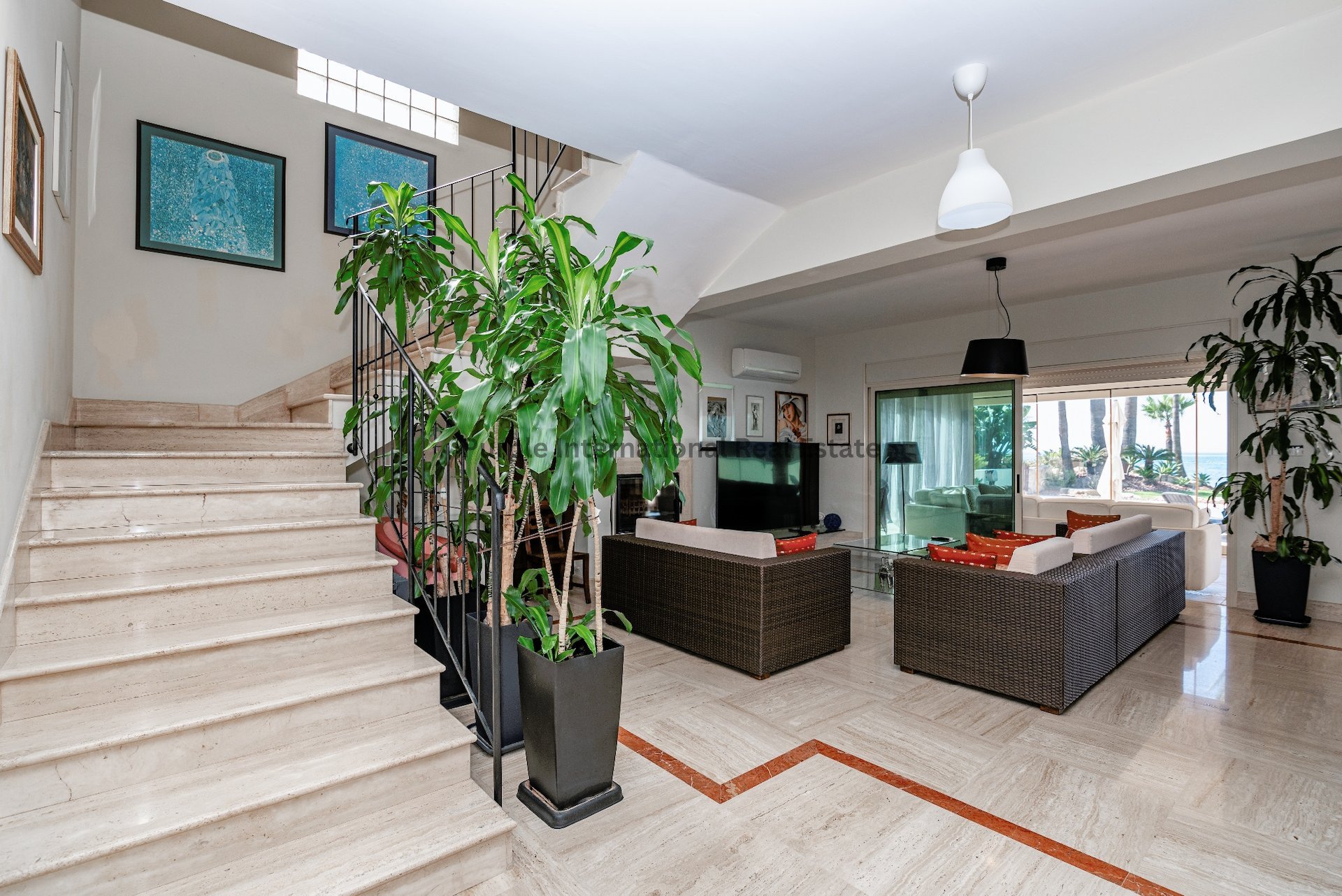 4 bedrooms Villa in Kiti, Larnaka, Cyprus No. 8005