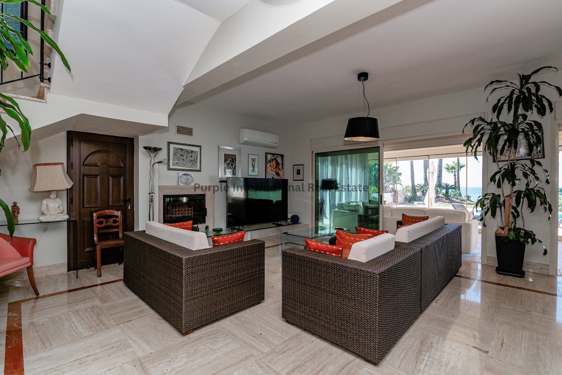 4 bedrooms Villa in Kiti, Larnaka, Cyprus No. 8005