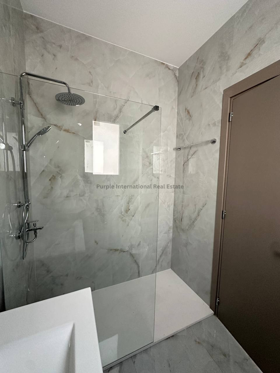3 bedrooms Apartment in Neapolis, Limassol, Cyprus No. 58531