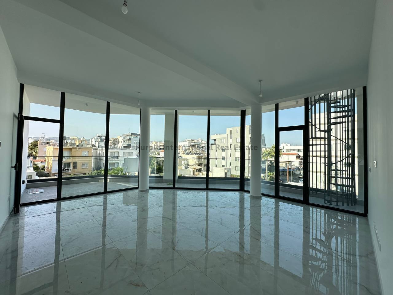 3 bedrooms Apartment in Neapolis, Limassol, Cyprus No. 58531