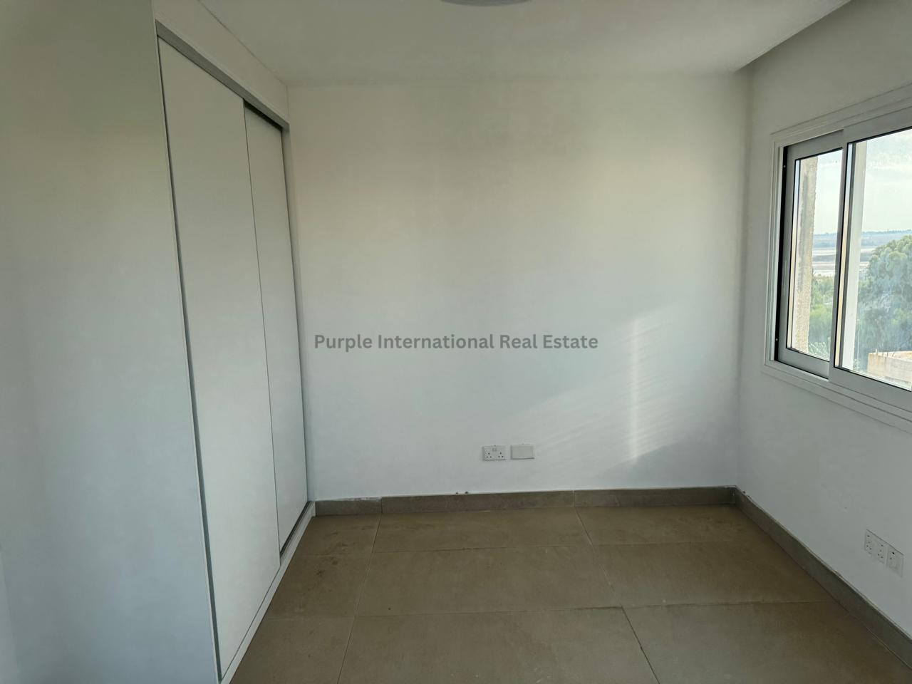 3 bedrooms Apartment in Larnaca, Larnaka, Cyprus No. 58533