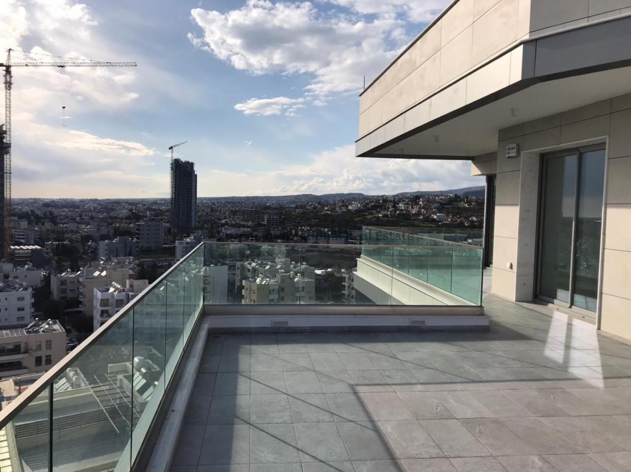 3 dormitorios Apartamento en Agios Tychonas, Limassol, Chipre No. 51550