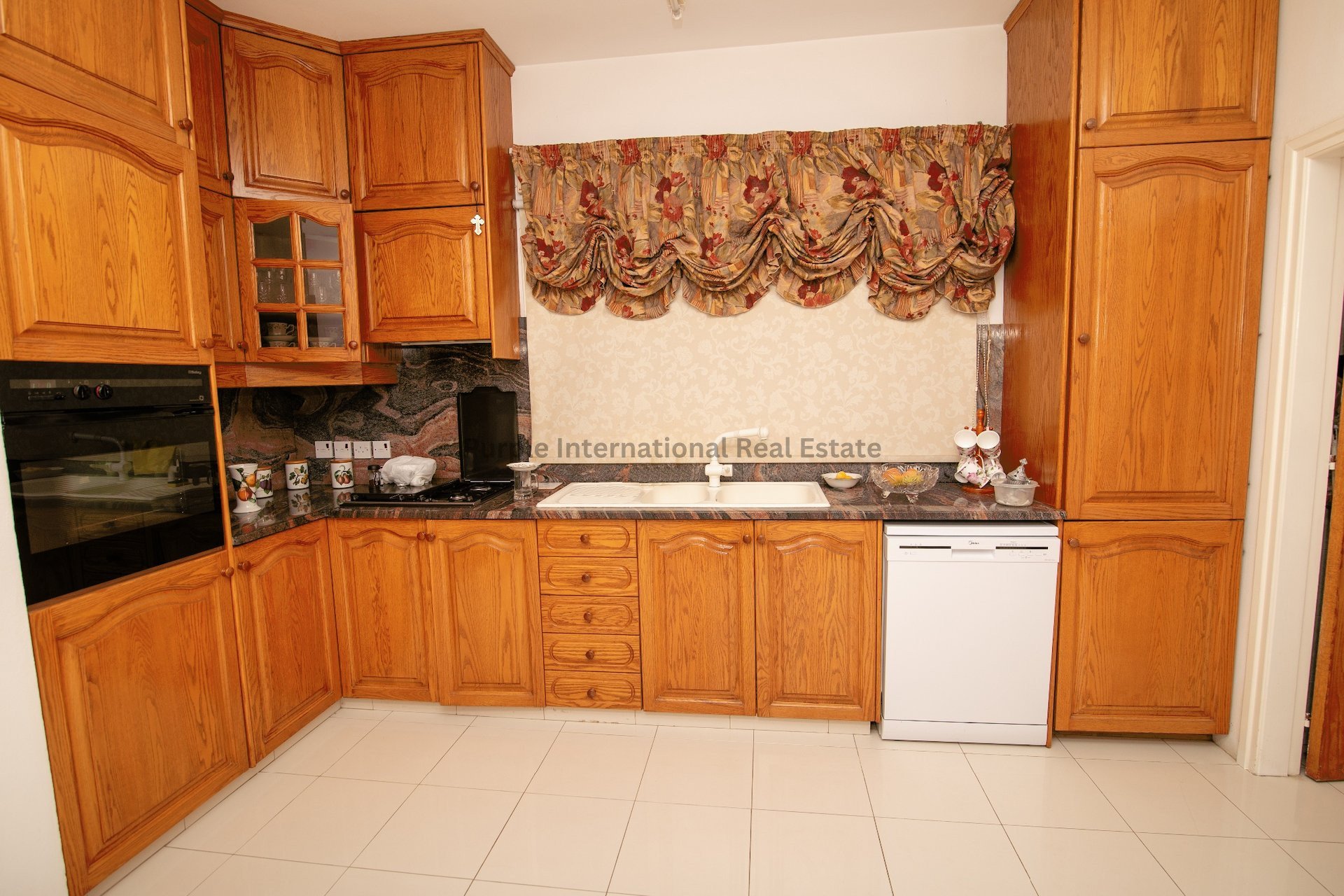 3 bedrooms Villa in Kiti, Larnaka, Cyprus No. 52416