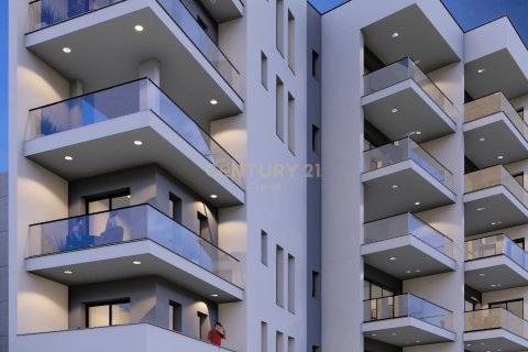 1 bedroom Apartment in Germasogeia, Limassol, Cyprus No. 55732