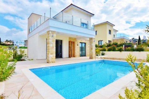 3 dormitorios Villa en Paphos, Chipre No. 38552