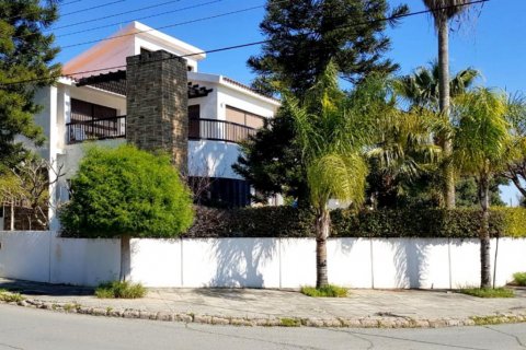 6 bedrooms Villa in Limassol, Cyprus No. 38554