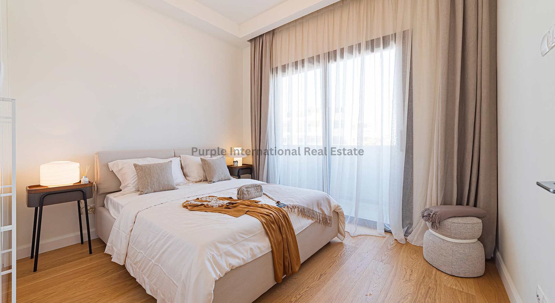 4 bedrooms Villa in Oroklini, Larnaka, Cyprus No. 56582