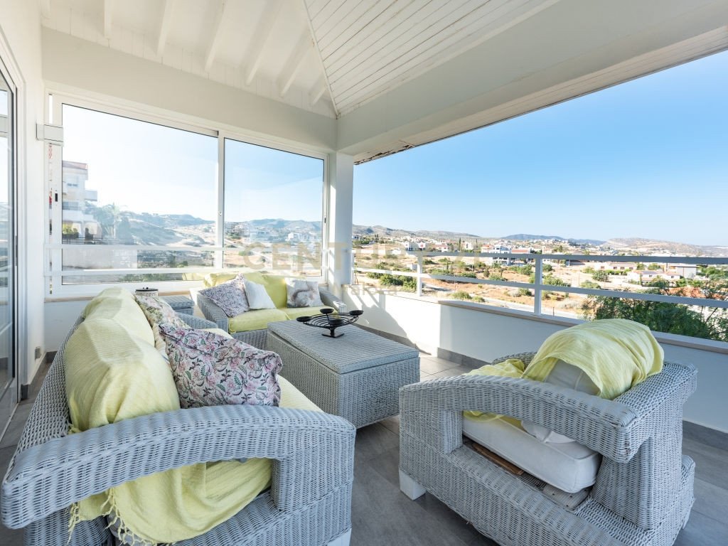 4 dormitorios Villa en Mesa Geitonia, Limassol, Chipre No. 6223
