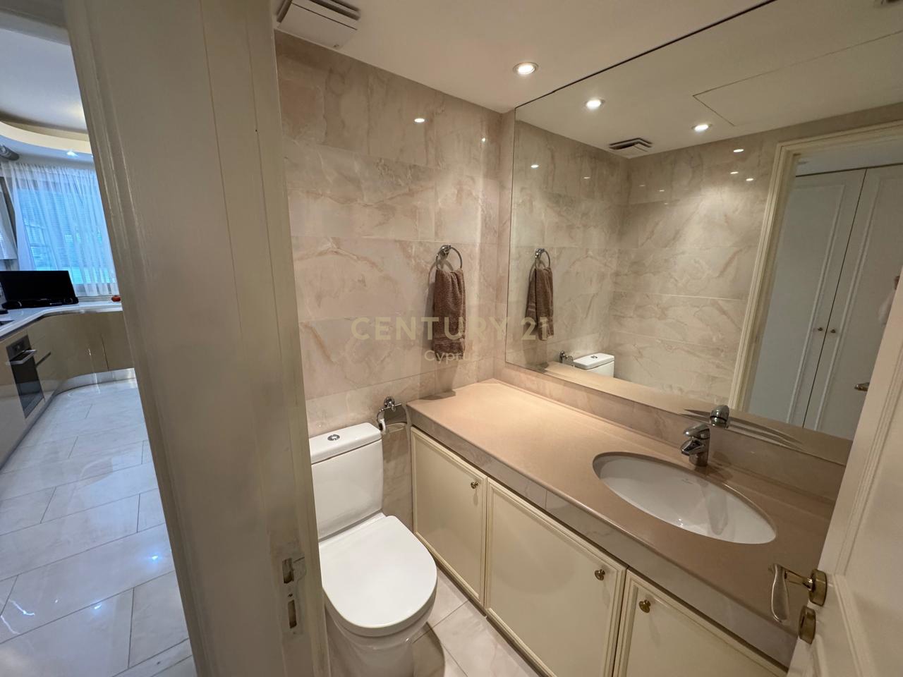 2 bedrooms Apartment in Pyrgos, Limassol, Cyprus No. 53520