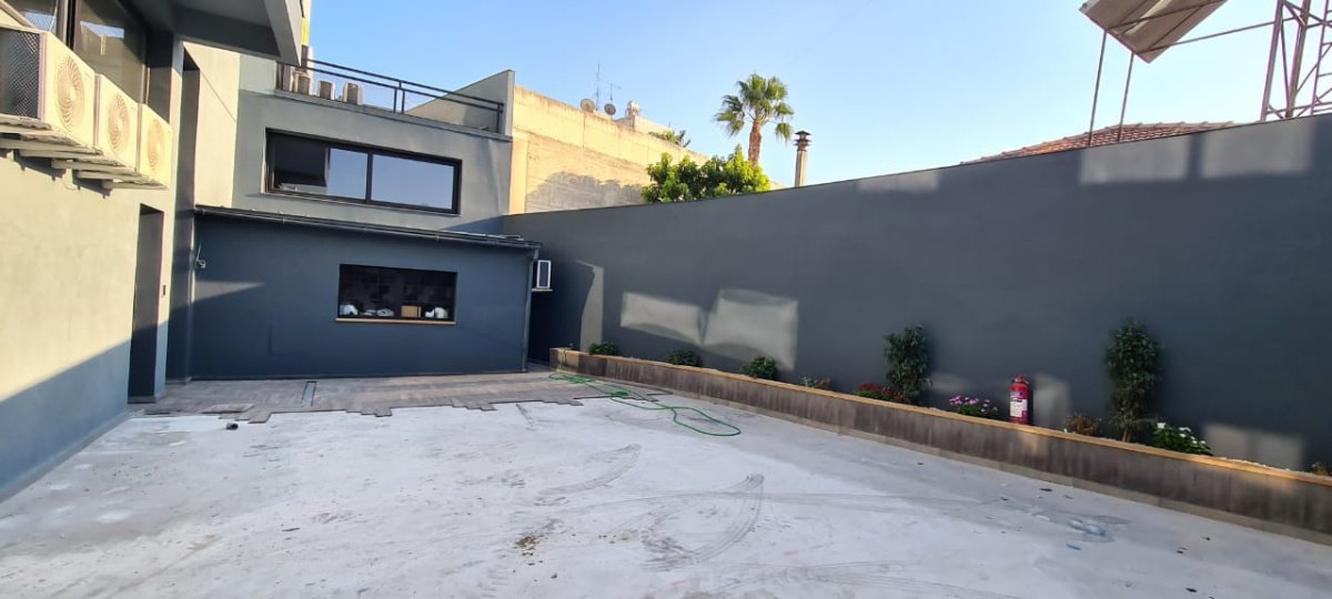 1067m2 Commercial property in Nicosia, Cyprus No. 38628