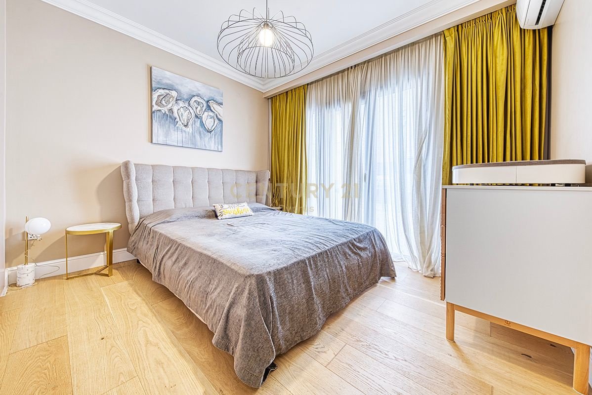3 bedrooms Penthouse in Limassol, Cyprus No. 53735