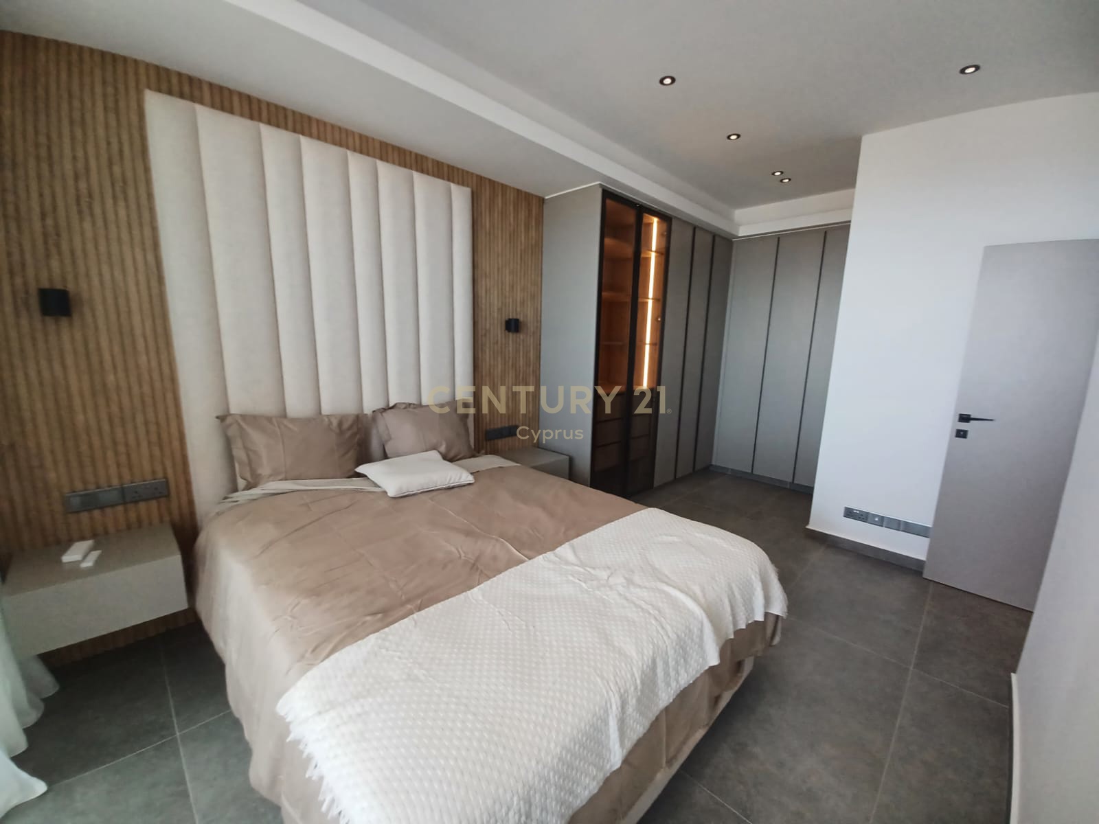 2 bedrooms Apartment in Agios Athanasios, Limassol, Cyprus No. 53734