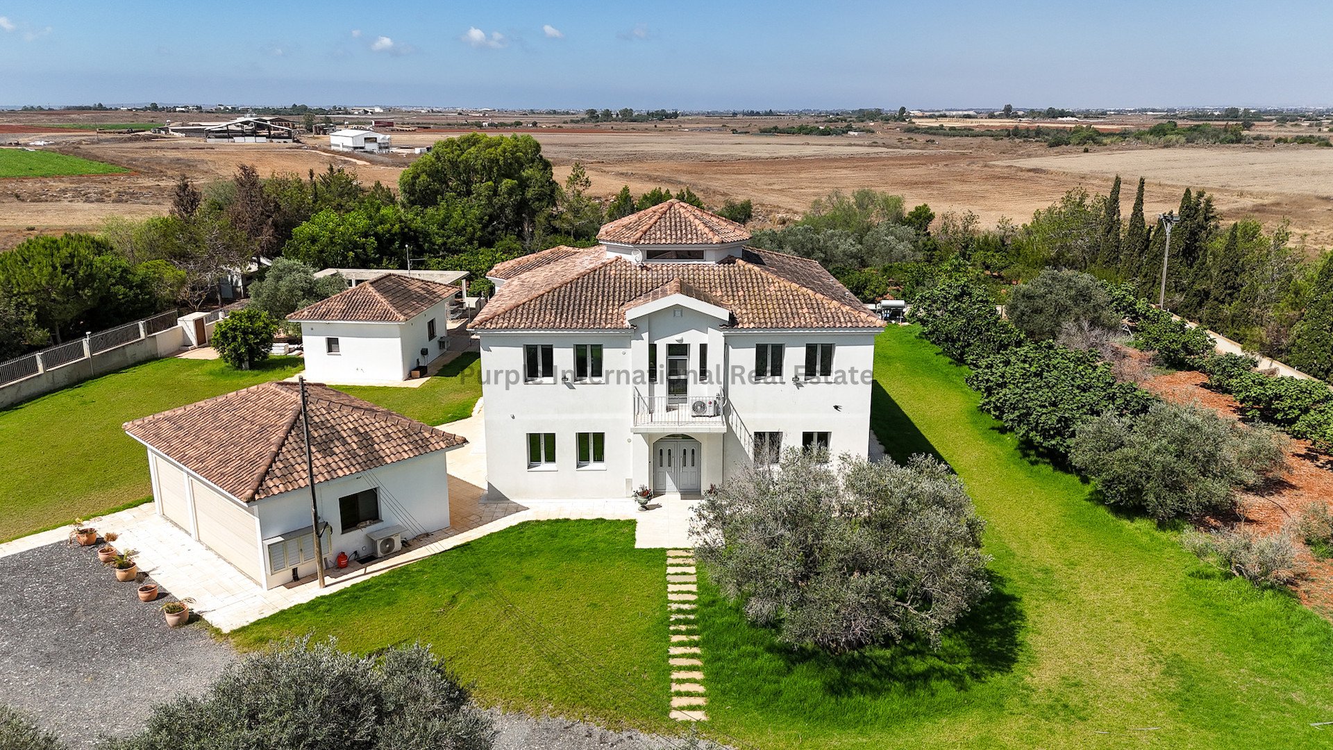 6 bedrooms Villa in Frenaros, Ammochostos, Cyprus No. 54628