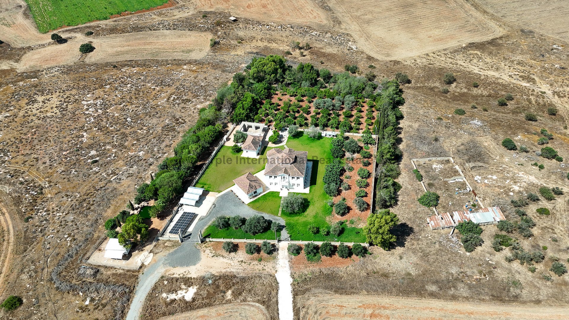6 bedrooms Villa in Frenaros, Ammochostos, Cyprus No. 54628