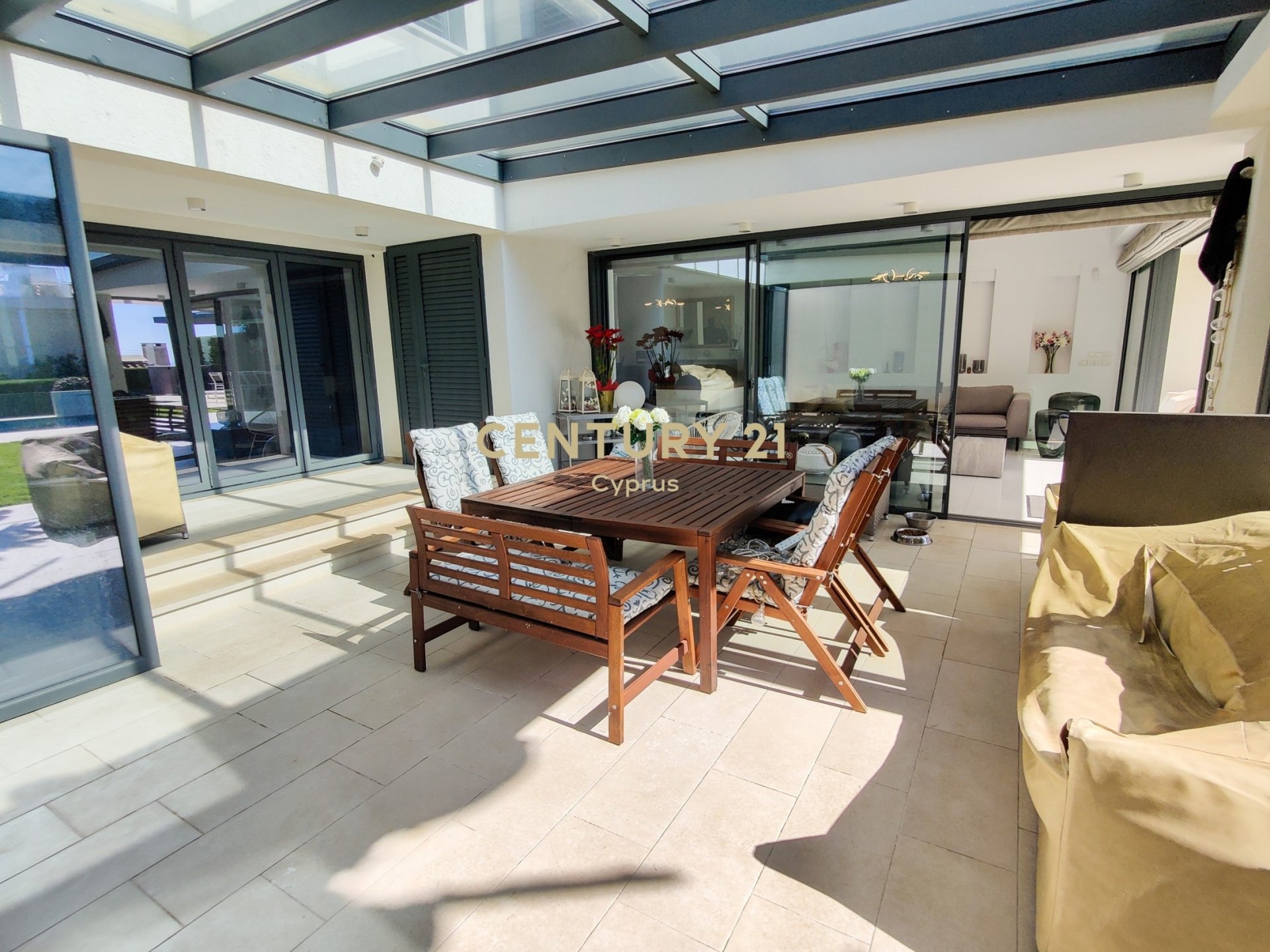 5 bedrooms Villa in Agios Athanasios, Limassol, Cyprus No. 55865