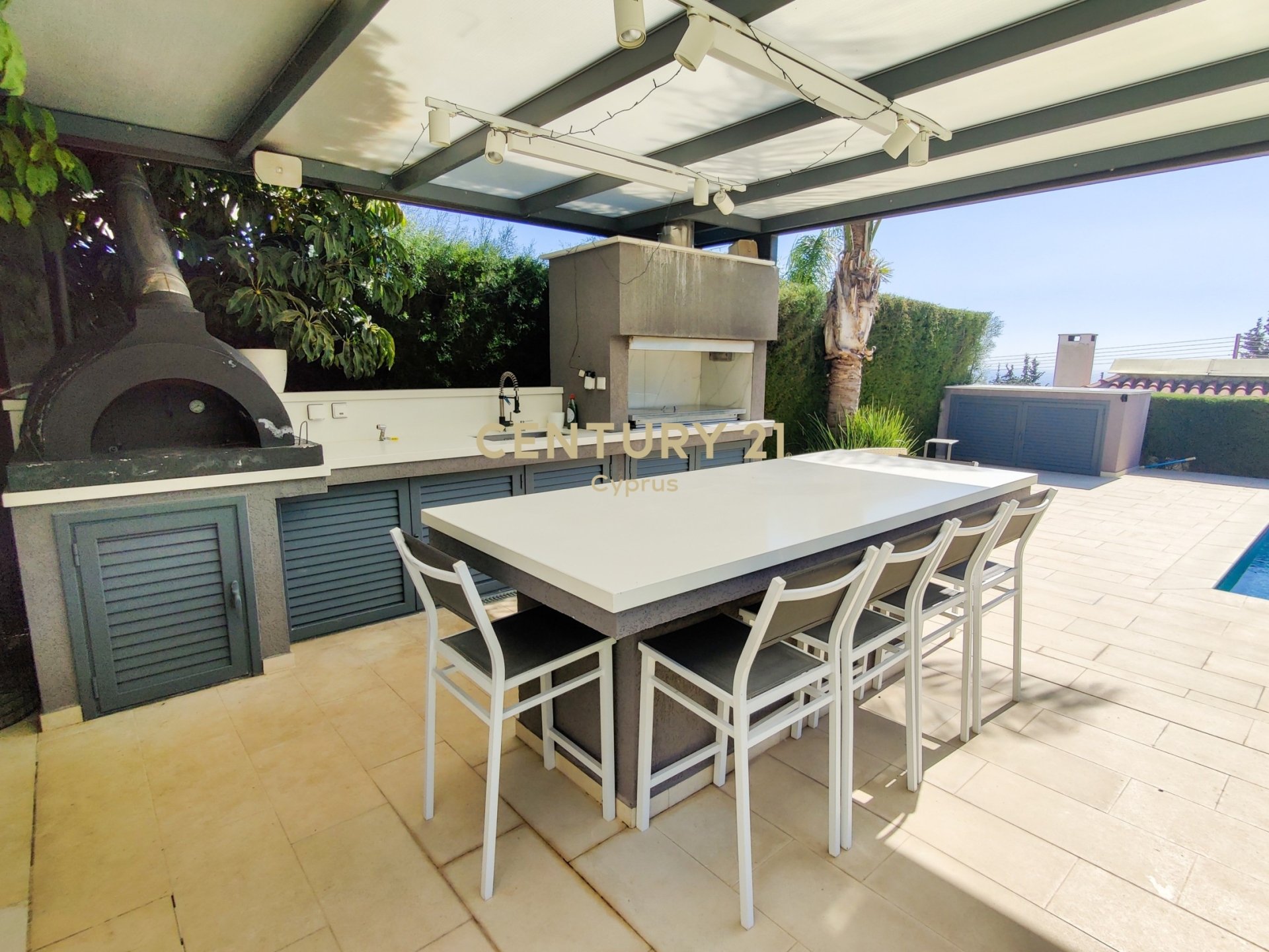 5 bedrooms Villa in Agios Athanasios, Limassol, Cyprus No. 55865