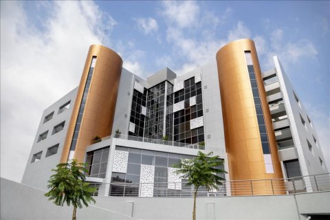 143m2 Commercial property in Limassol, Cyprus No. 38602