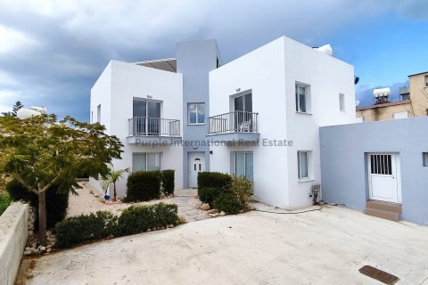 4 bedrooms Commercial property in Geroskípou, Paphos, Cyprus No. 54793
