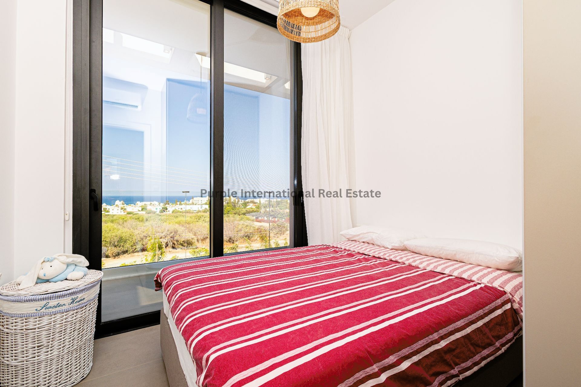 4 bedrooms Villa in Protaras, Ammochostos, Cyprus No. 35278