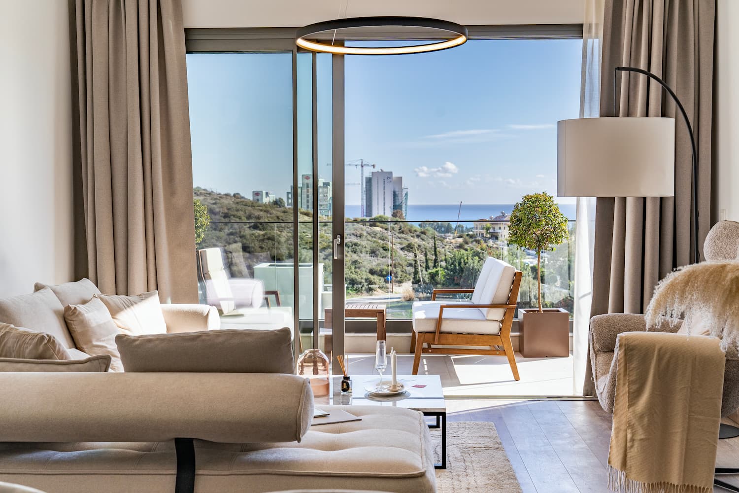 2 bedrooms Penthouse in Mouttagiaka, Limassol, Cyprus No. 37007