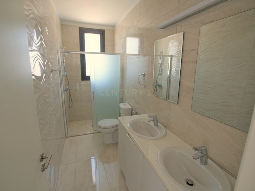 3 bedrooms Villa in Trachoni, Limassol, Cyprus No. 34111