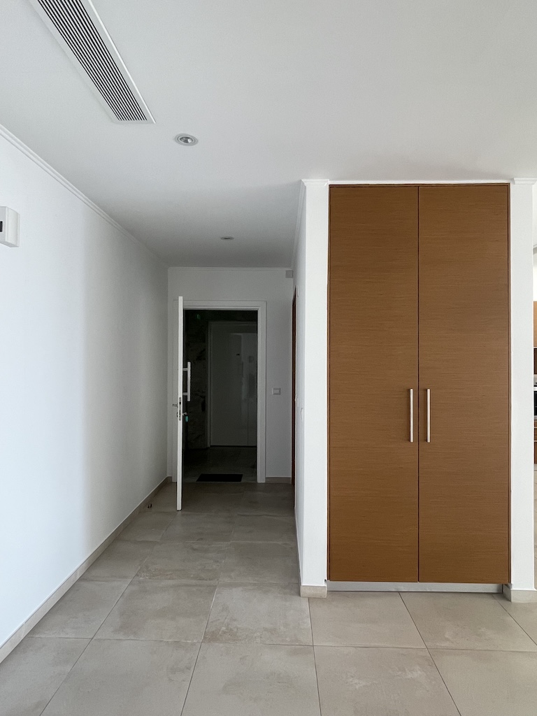 Квартира с 3 спальнями в Пафос, Кипр № 36118