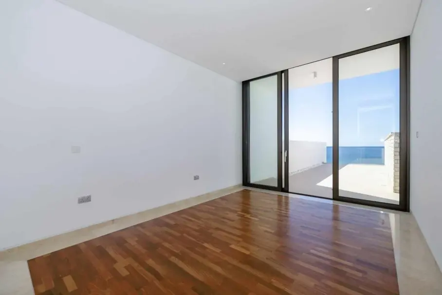 5 bedrooms Villa in Paphos, Cyprus No. 37884