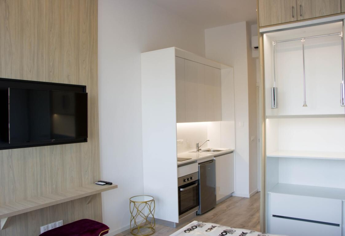 18 habitaciones Apartamento en Limassol, Chipre No. 38959
