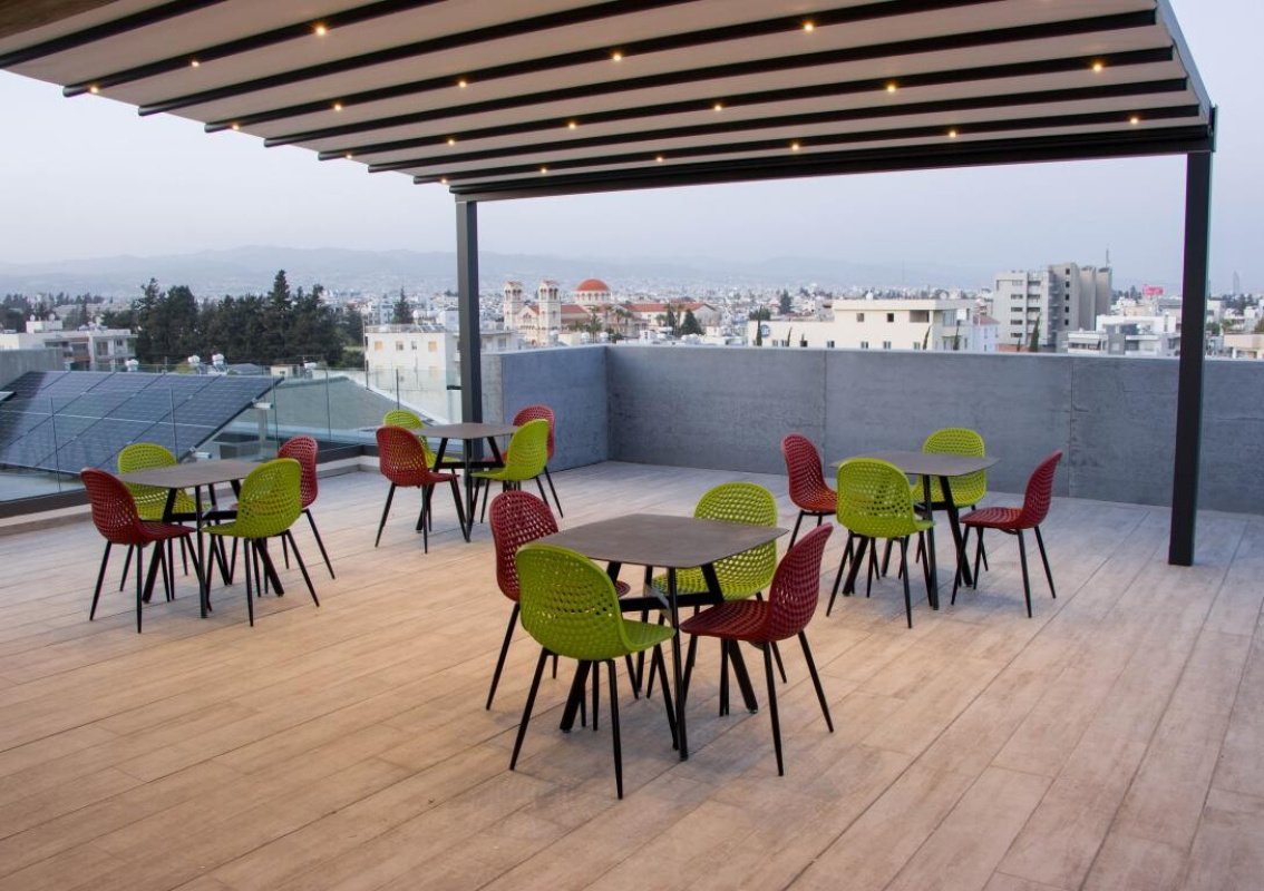 18 habitaciones Apartamento en Limassol, Chipre No. 38959