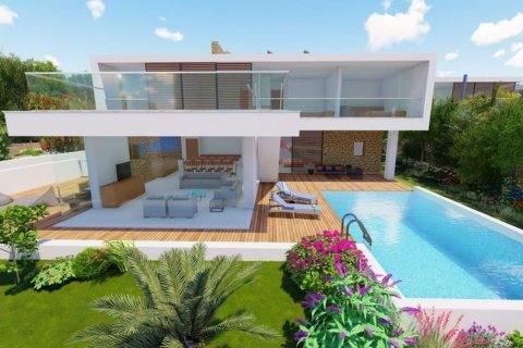 3 bedrooms Villa in Chloraka, Paphos, Cyprus No. 45401