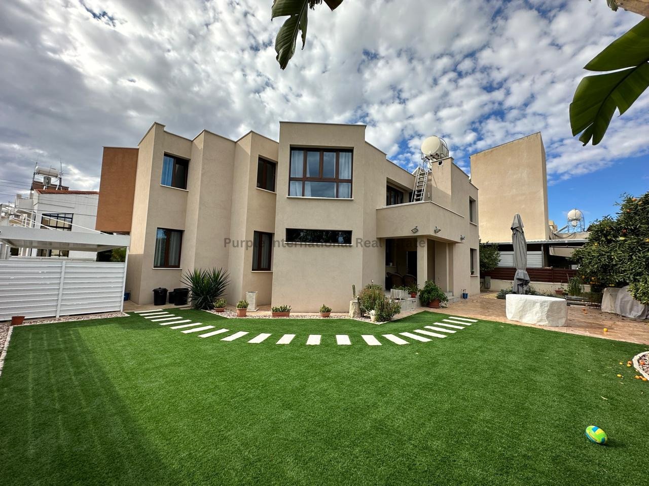 4 chambres Villa à Larnaca, Larnaka, Chypre No. 54780