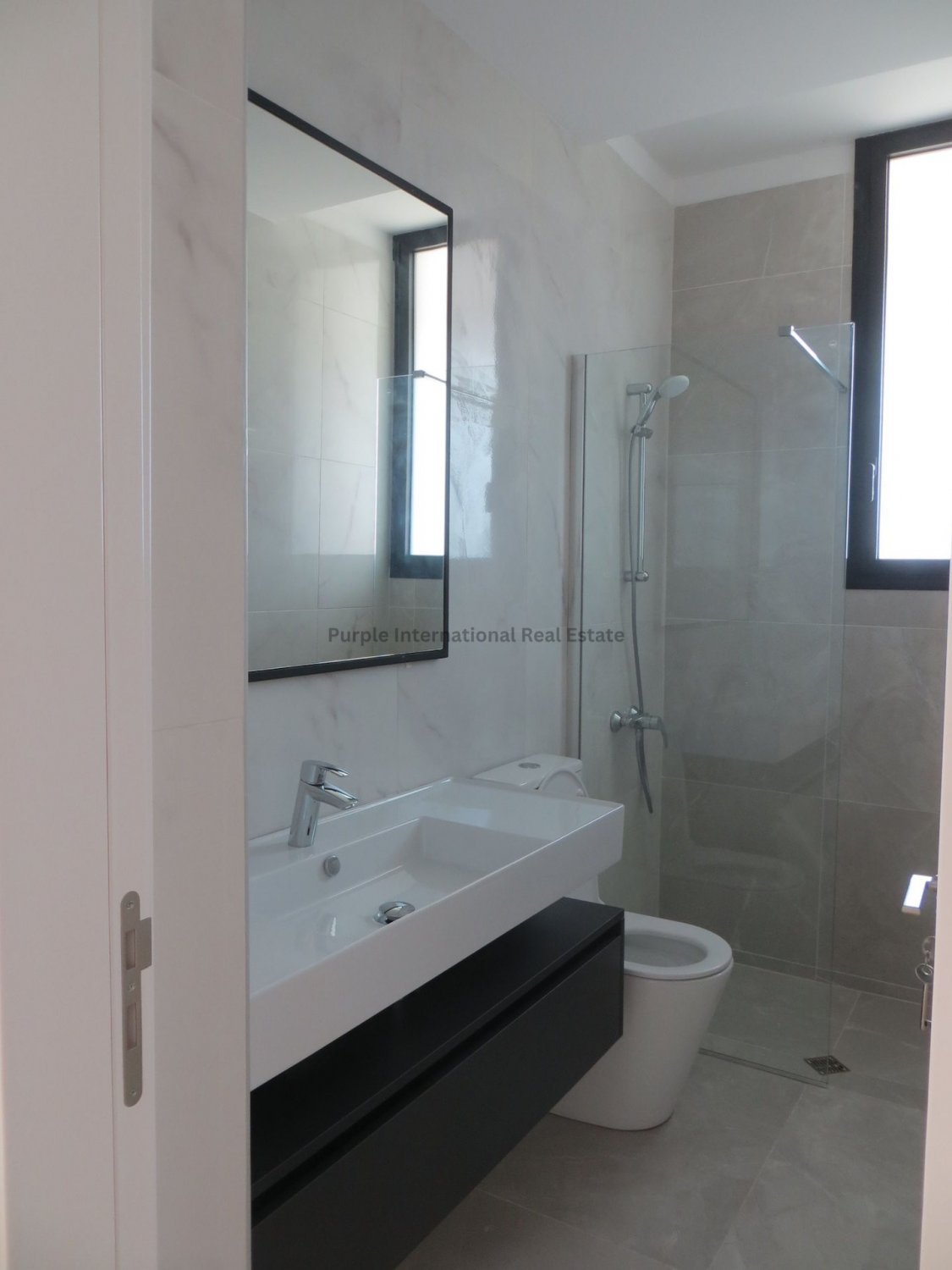 4 chambres Villa à Chloraka, Paphos, Chypre No. 37838
