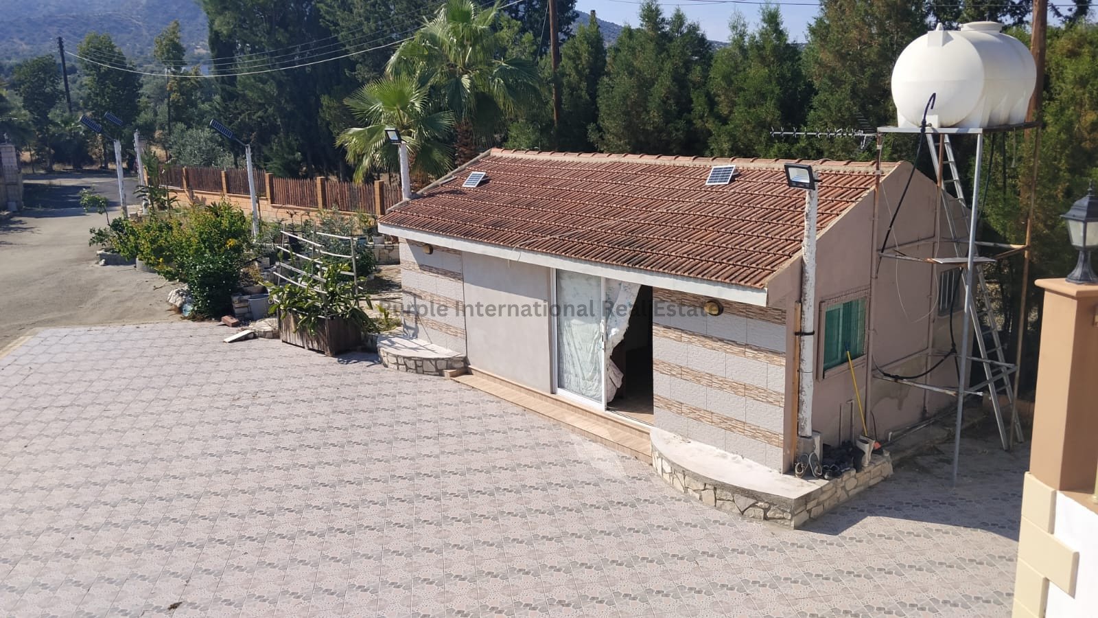 3 chambres Villa à Anglisides, Larnaka, Chypre No. 54812