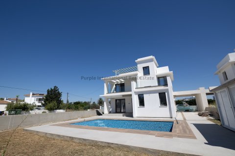 3 bedrooms Villa in Pervolia, Larnaka, Cyprus No. 54504