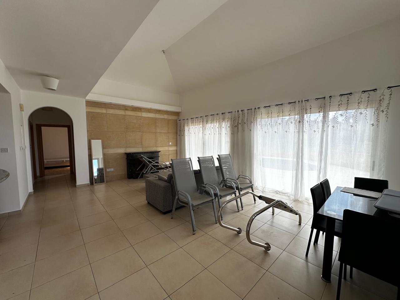 3 bedrooms Bungalow in Argaka, Paphos, Cyprus No. 35740