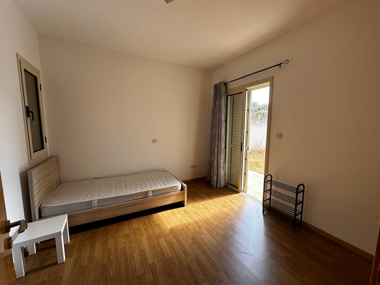 3 bedrooms Bungalow in Argaka, Paphos, Cyprus No. 35740