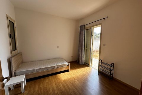 3 bedrooms Bungalow in Argaka, Paphos, Cyprus No. 35740